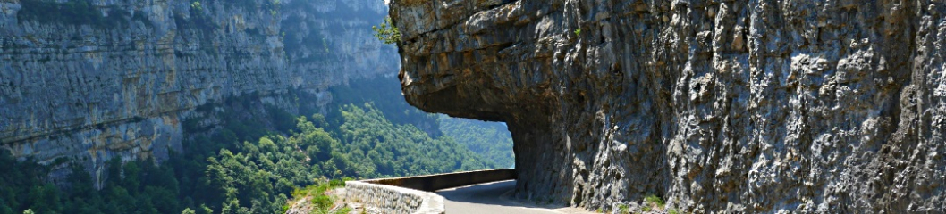 Felsvorsprung bei Villard de Lans - Südfrankreich Felsvorsprung bei Villard de Lans - Südfrankreich